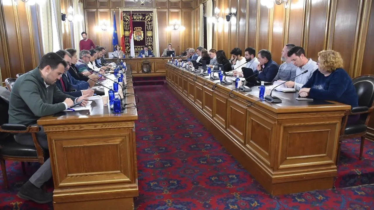 En la imagen un instante del pleno de la Diputación Provincial de Cuenca