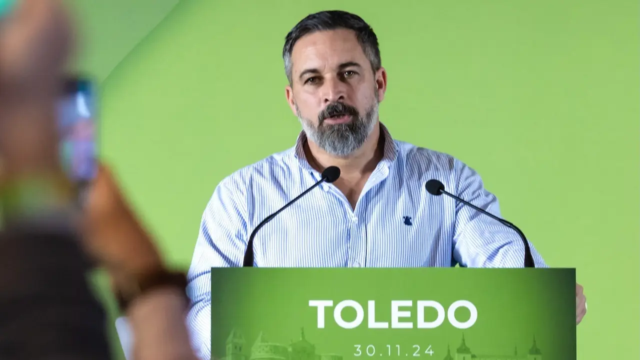 El presidente de Vox, Santiago Abascal, este sábado en una comida con afiliados y simpatizantes en Toledo - EFE/Ángeles Visdómine