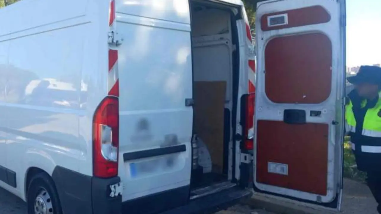 Borracho, drogado y sin carnet: así se dedicaba a hacer las entregas un repartidor