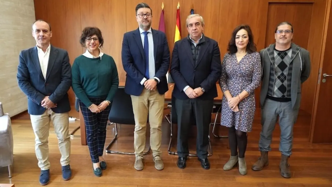 La Consejería de Educación de Castilla-La Mancha renueva el convenio con Elecnor para aplicar programas en prevención emocional