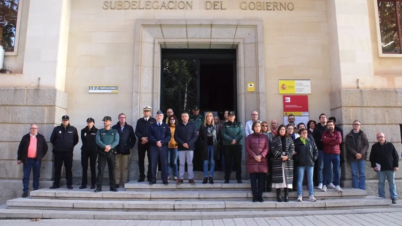 Castilla-La Mancha guarda un minuto de silencio por la última víctima de la violencia machista