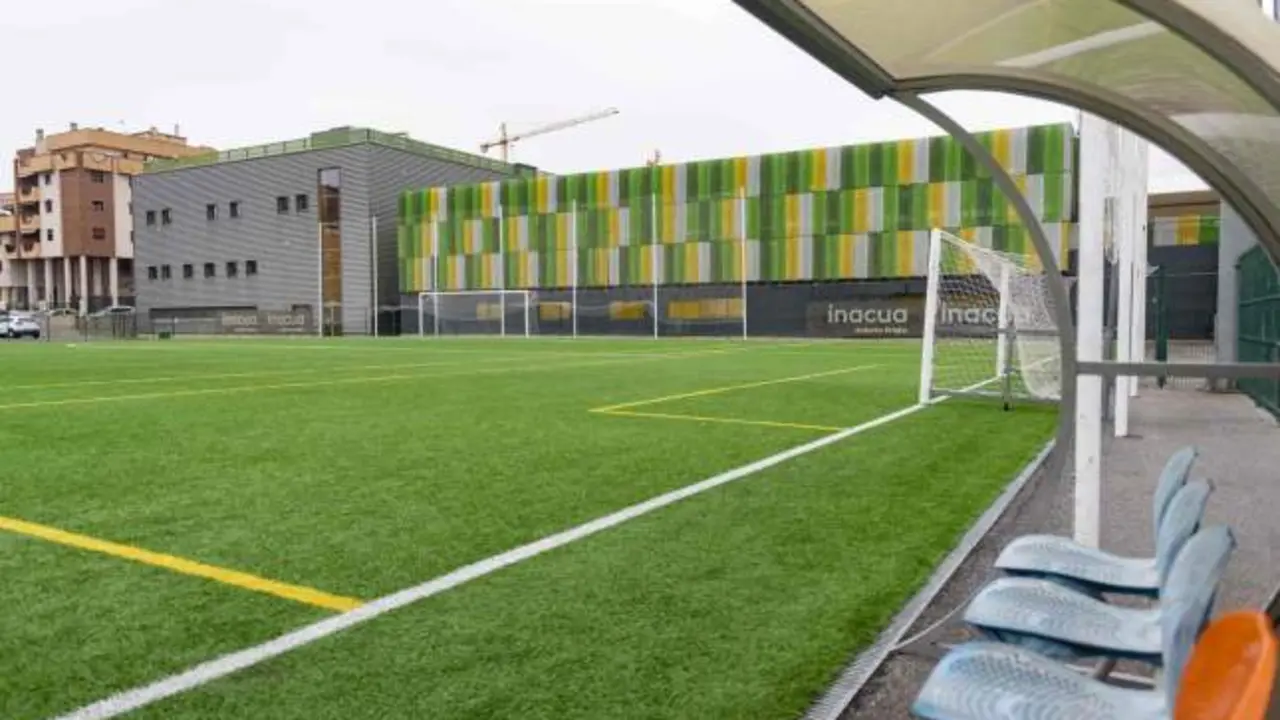 Tiroteo durante un partido de fútbol de niños: dos heridos y el pistolero huido