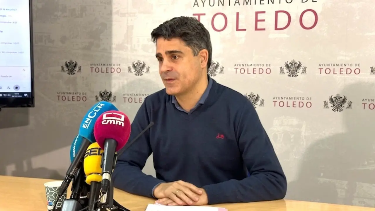 El portavoz del equipo de Gobierno del Ayuntamiento de Toledo, Juan José Alcalde, ha informado en rueda de prensa de los asuntos de la Junta de Gobierno Local