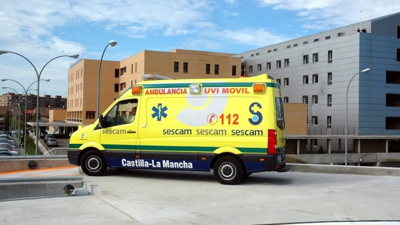 En la imagen de archivo el Hospital 'Nuestra Señora del Prado' de Talavera de la Reina (Toledo) donde ha sido trasladado el trabajador herido