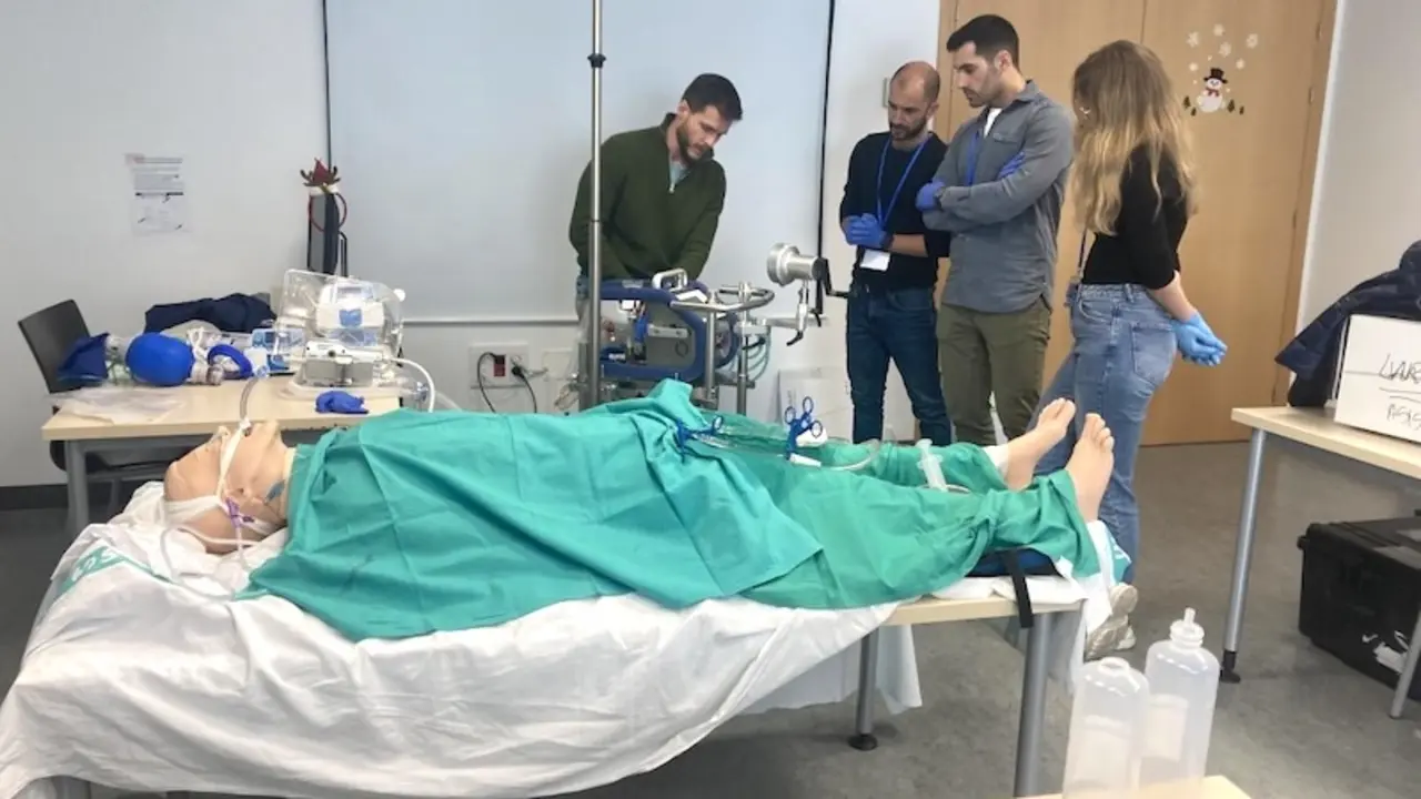 La GAI de Albacete forma a profesionales sanitarios en técnicas para pacientes críticos