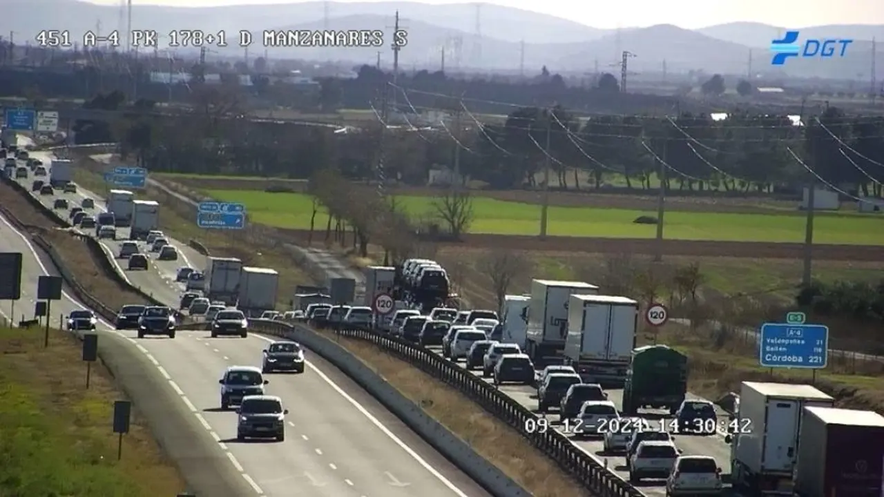 Herido un niño de 12 años en un accidente con siete coches implicados en la A-4