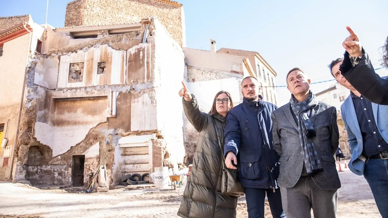 El presidente de Castilla-La Mancha, Emiliano García-Page, ha presidido la reunión de la Mesa de Coordinación del Plan de Recuperación de Letur (Albacete)
