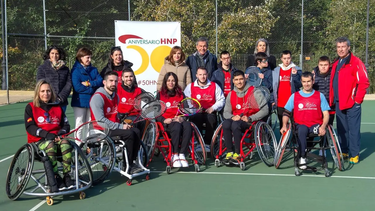 Emilio Sánchez Vicario hace balance de la escuela de tenis en silla de ruedas en el 50 aniversario del Hospital de Parapléjicos de Toledo