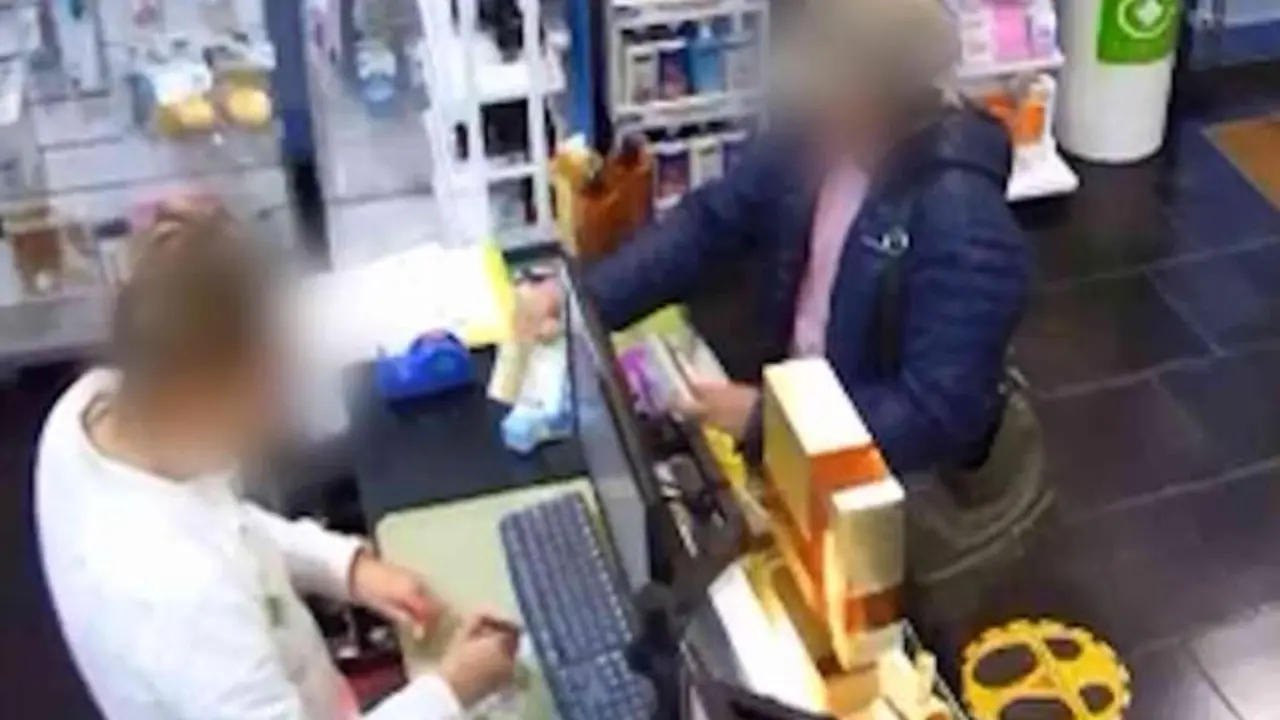 VIDEO. Alerta con el timo del "hurto mágico": así estafan en tiendas al pagar en efectivo
