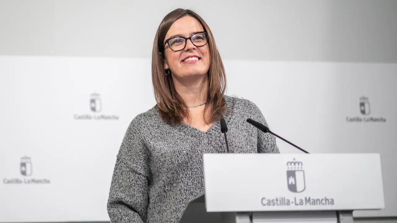 La consejera portavoz del Gobierno de Castilla-La Mancha, Esther Padilla, ha informado en rueda de prensa de los asuntos del Consejo de Gobierno