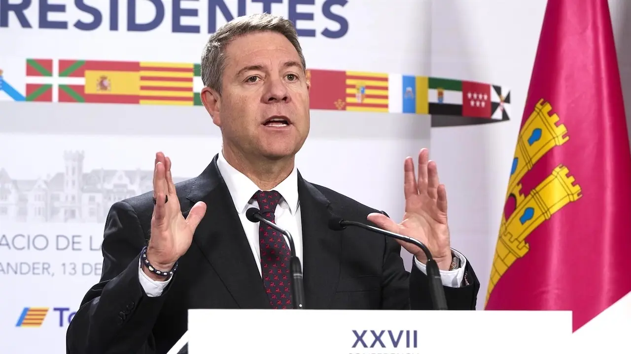 El presidente de Castilla-La Mancha, Emiliano García-Page, en rueda de prensa tras la XXVII Conferencia de Presidentes celebrada en el Palacio de la Magdalena de Santander - EP/C. Ortiz
