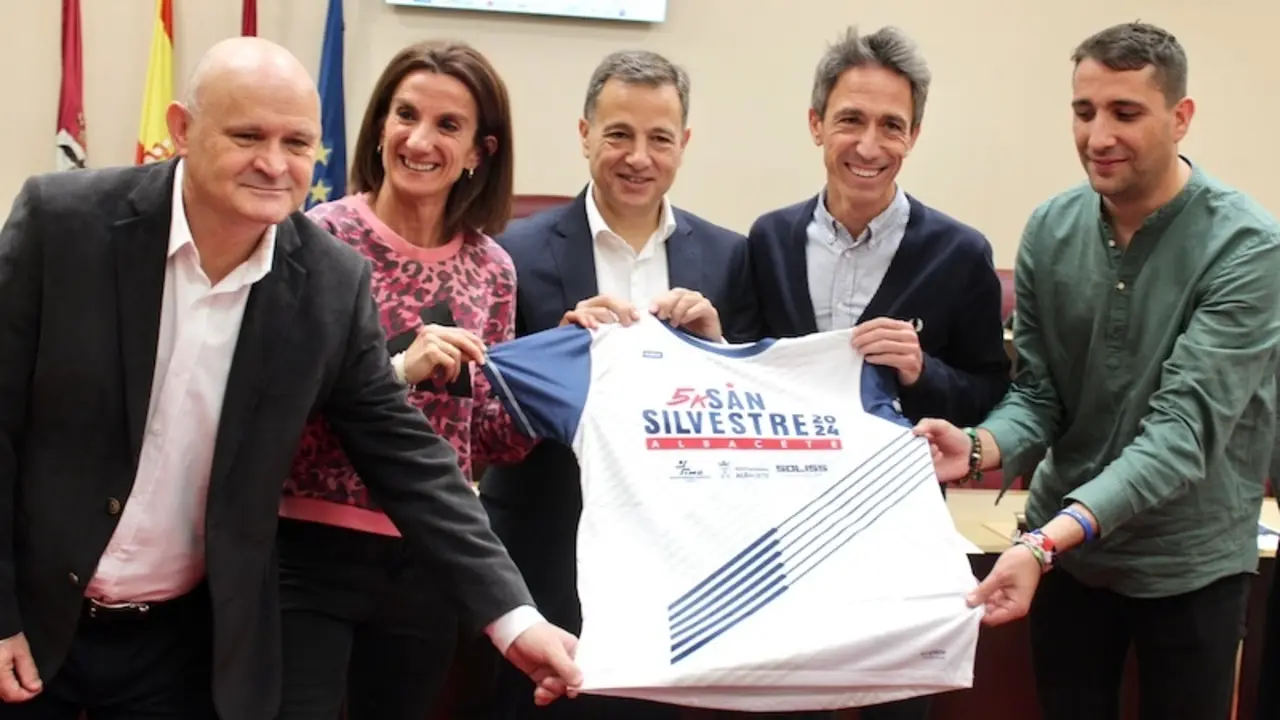 La San Silvestre 5K permitirá a 6.000 personas despedir el año en Albacete haciendo deporte "en un ambiente festivo"