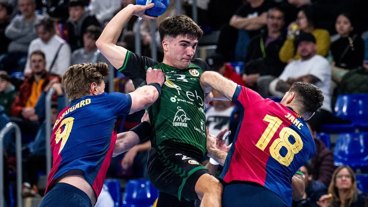 El Barça no da opción al Cuenca y cierra el año con una nueva victoria (35-26)