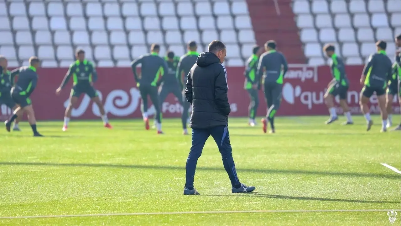 Albacete Balompié, entrenamiento, Alberto González
