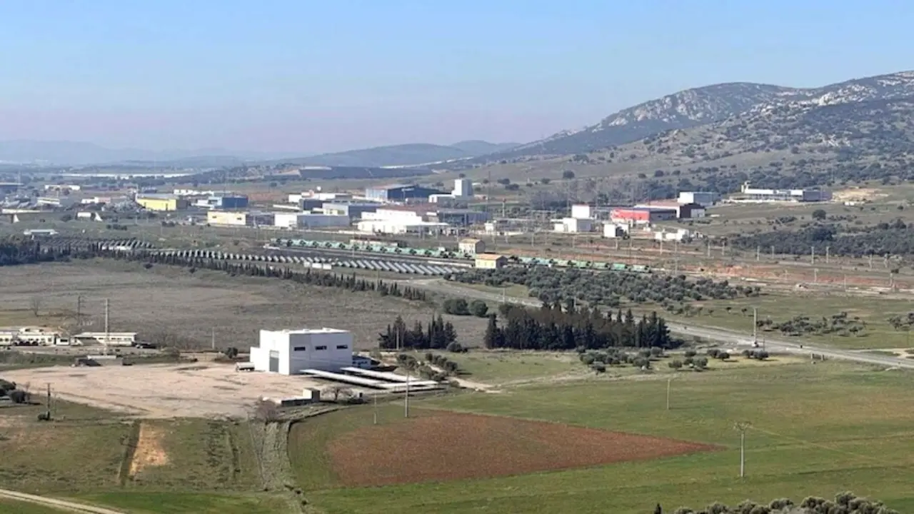 La Junta declarará como proyecto prioritario la planta de hidrocarburos de Valogreene en Puertollano (Ciudad Real)