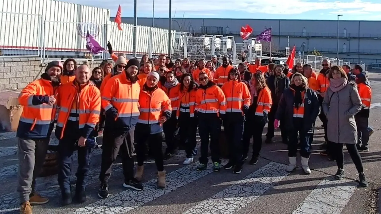 Huelga indefinida en C&amp;A en Fontanar ante la falta de avances en el conflicto