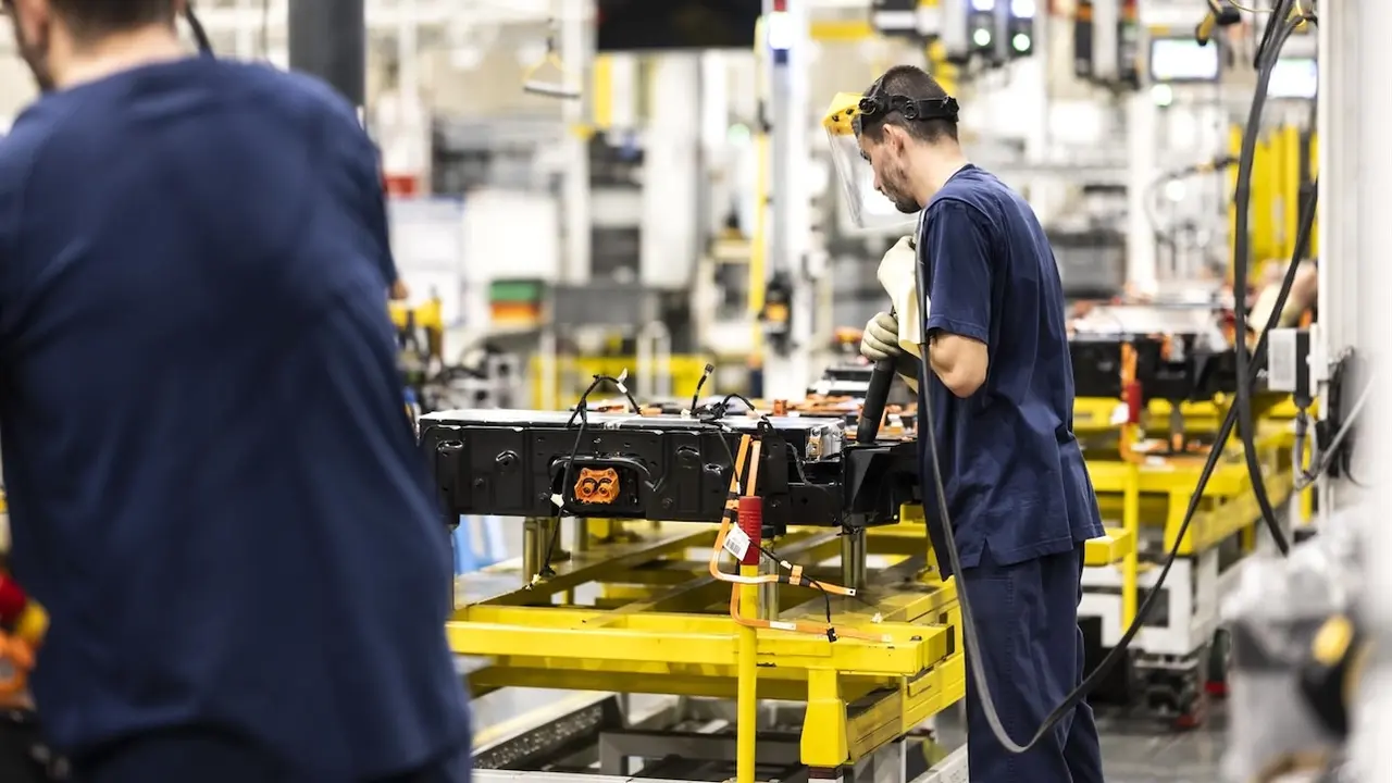 industria, trabajadores, IPI, precios industriales, producción industrial, empleados, trabajo, empleo, EPA, paro, fábrica