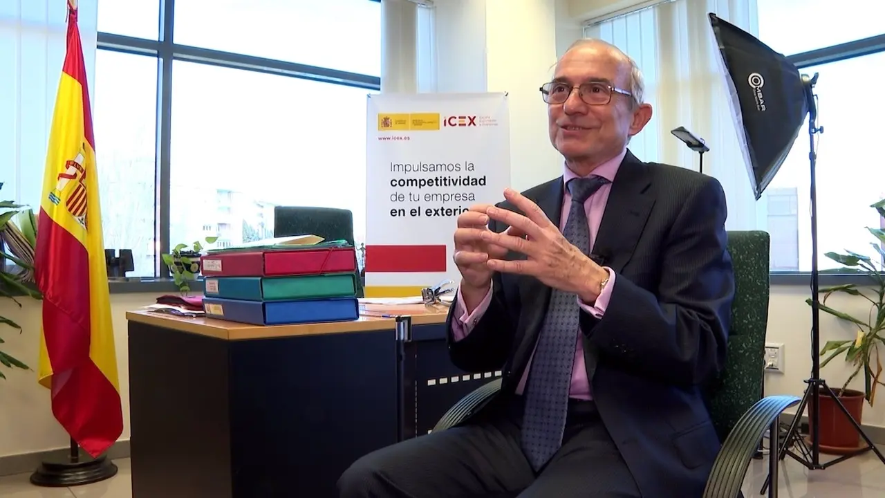 El director Territorial de Comercio-ICEX, Pedro Antonio Morejón, en un momento de la entrevista con Europa Press