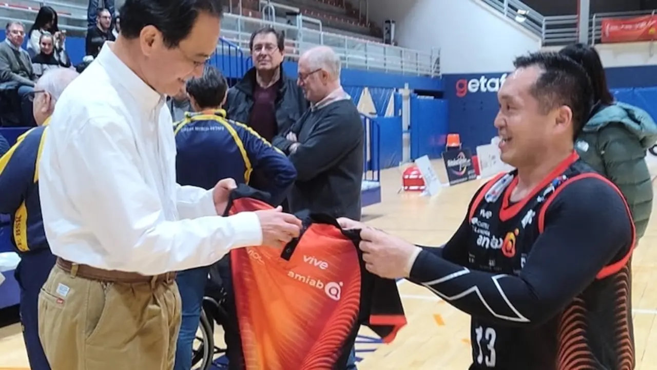 Debut del japonés Fujimoto en la victoria del BSR Amiab Albacete en Getafe (49-87)