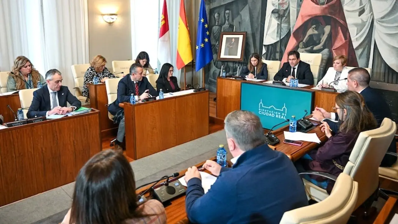En la imagen un instante del Pleno de la Diputación de Ciudad Real celebrado este viernes