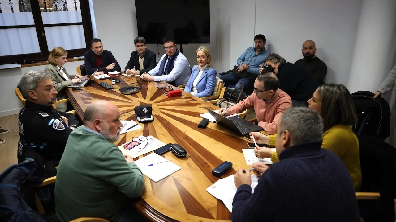 En la imagen un instante de la reunión de la Comisión de Movilidad del Ayuntamiento de Toledo