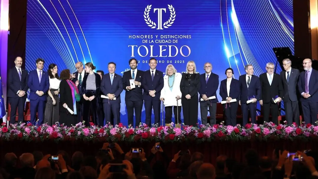 Acto institucional de entrega de Honores y Distinciones en el Día de San Ildefonso, patrón de Toledo
