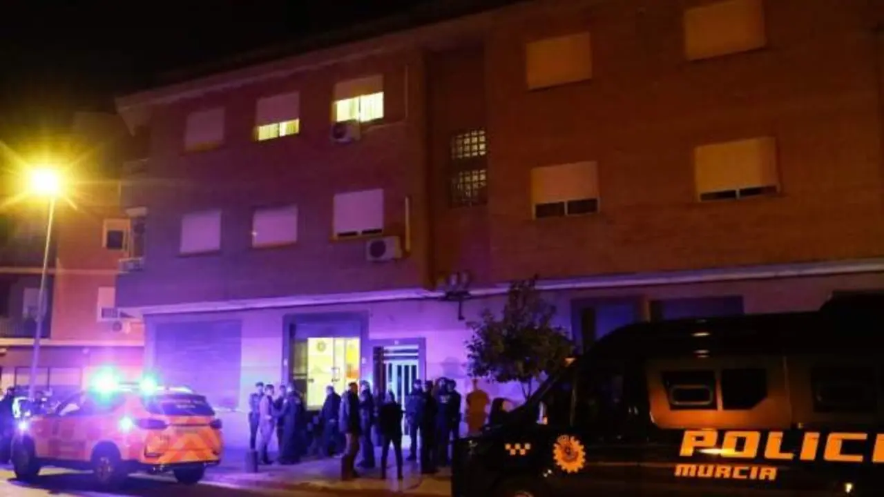 Mata a tiros a su exsuegra, que se ha interpuesto para defender a su hija de el