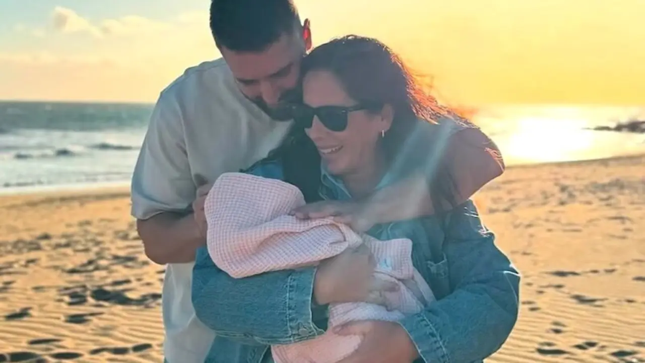 Alma, la hija de Anabel Pantoja, recibe el alta y ya está en casa 18 días después