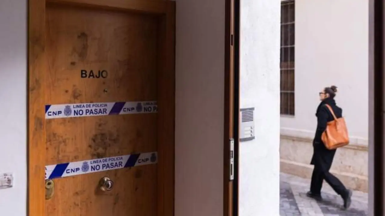 Matan a un turista y le roban en su piso: vecinos oyeron gritos durante 10 minutos