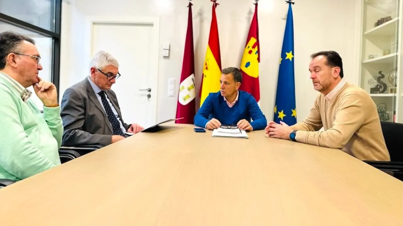 El alcalde Albacete agradece a la Fundación Toro de Lidia "su defensa de lo taurino"