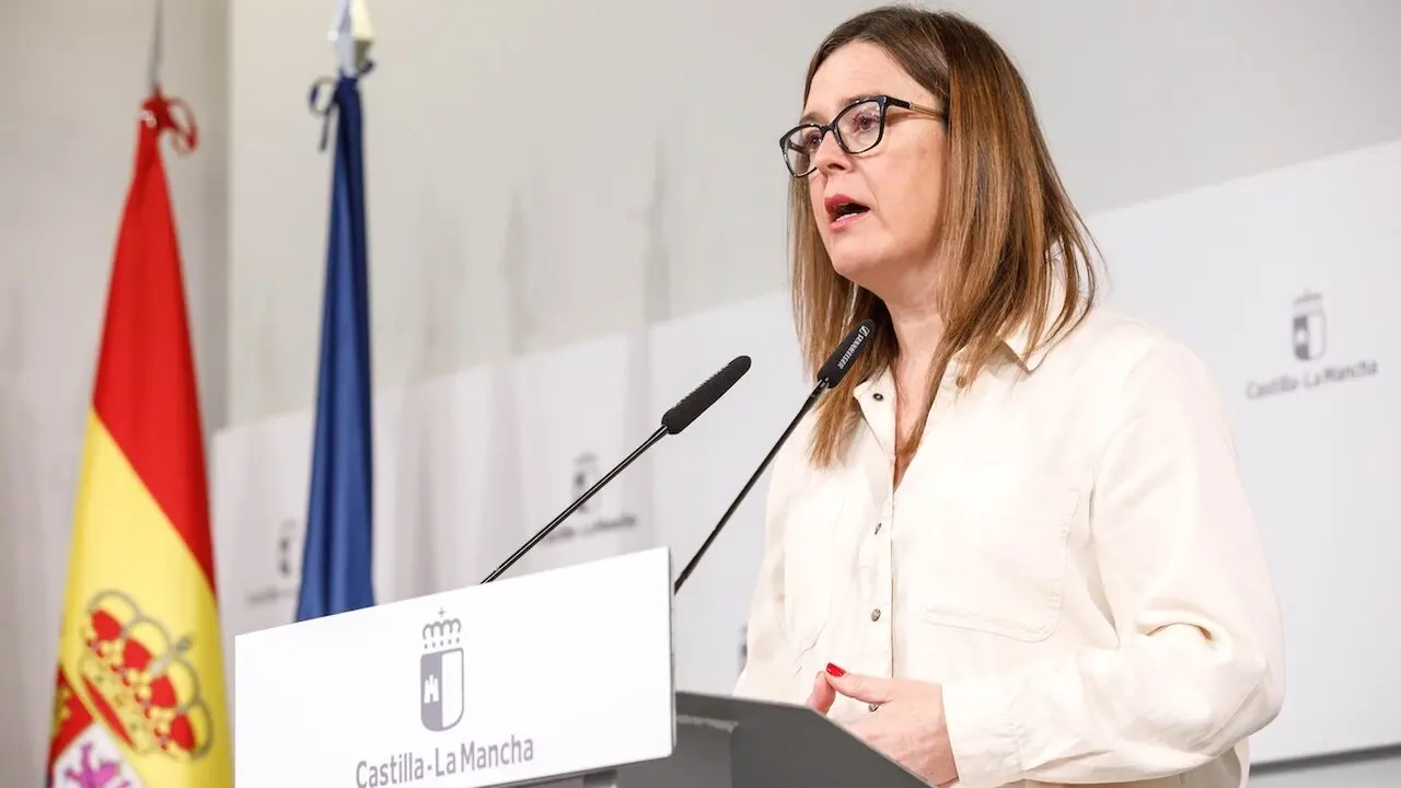 La consejera portavoz del Gobierno de Castilla-La Mancha, Esther Padilla, ha informado en rueda de prensa de los asuntos del Consejo de Gobierno