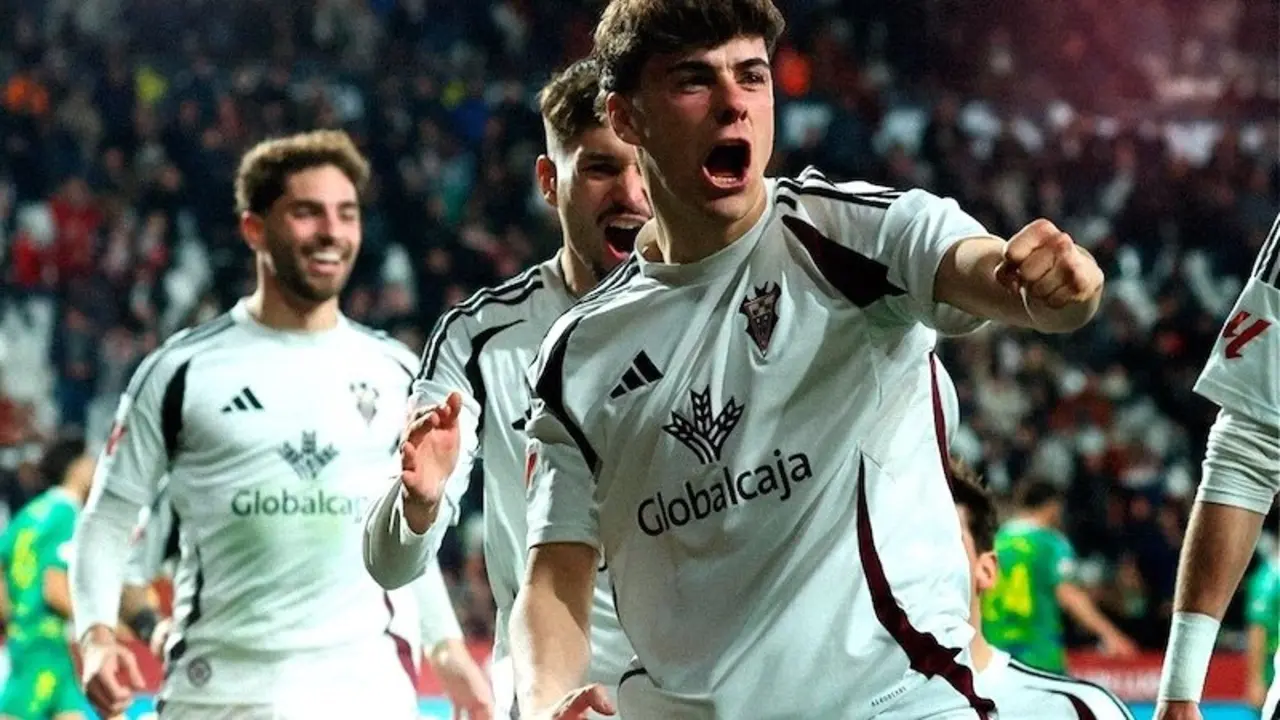 El Albacete Balompié supera al Real Zaragoza por su mayor pillería (2-1)