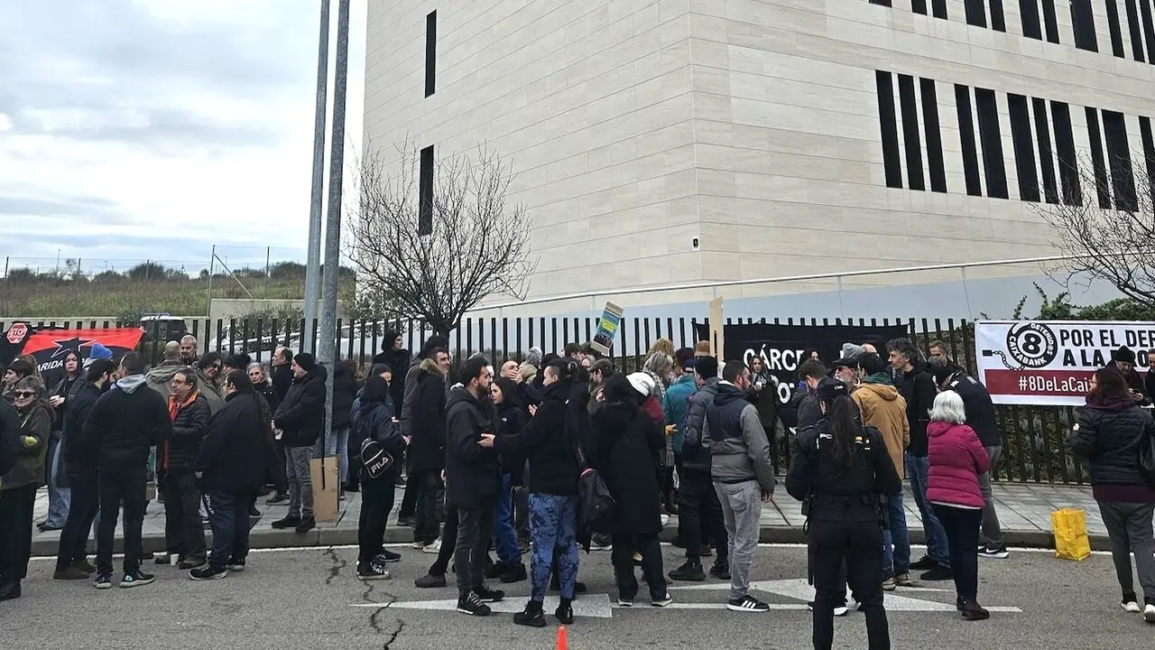 Visto para sentencia el juicio contra los ocho de CaixaBank, ausentes en la vista