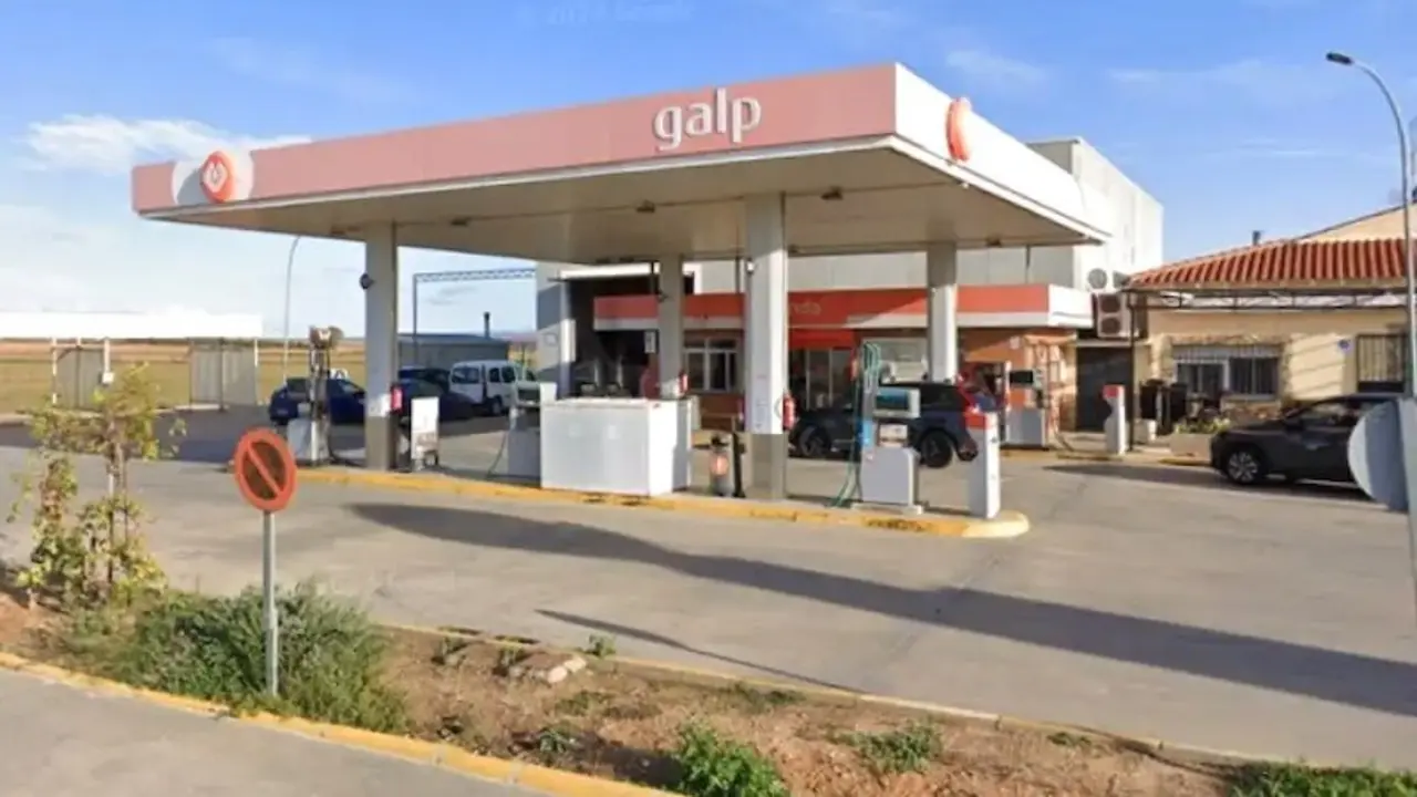 Atraca con barra de hierro una gasolinera en Cabezamesada (Toledo) y hiere al encargado