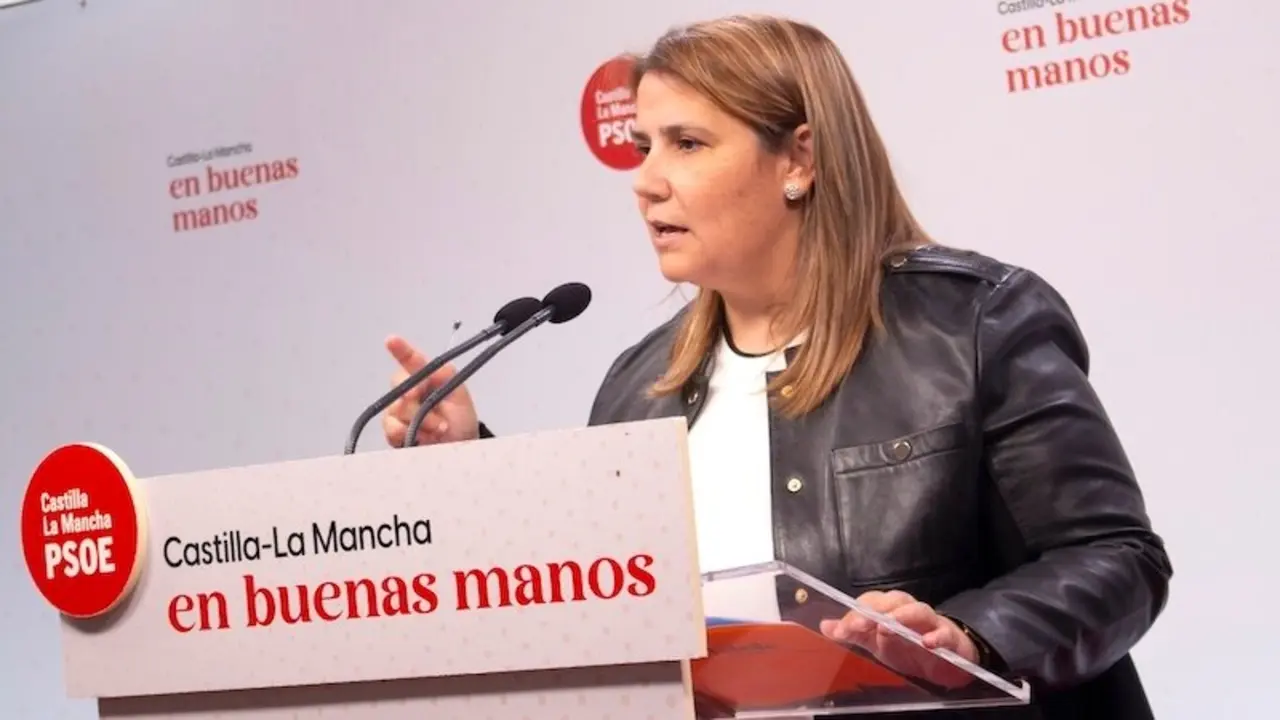 La presidenta de la Ejecutiva provincial del&nbsp;PSOE&nbsp;de Toledo, Tita García Élez, durante la rueda de prensa que ha ofrecido en la sede de los socialistas en Toledo
