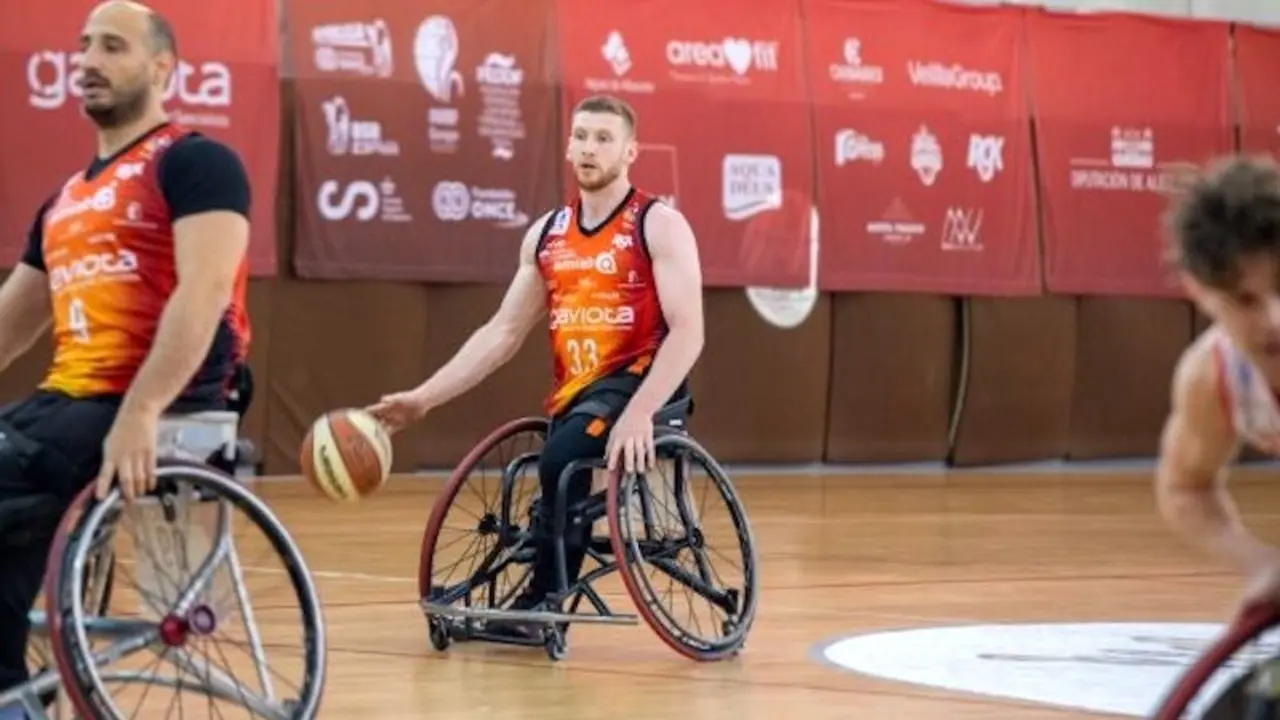 El BSR Amiab Albacete se impone a Amfiv y mira ya hacia la Copa del Rey (79-46)
