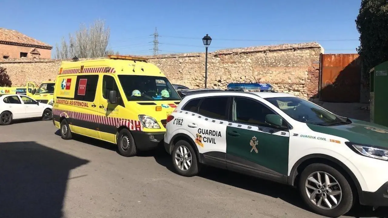ambulancia, Guardia Civil, cadáver, detenido, violencia, crimen, heridos,