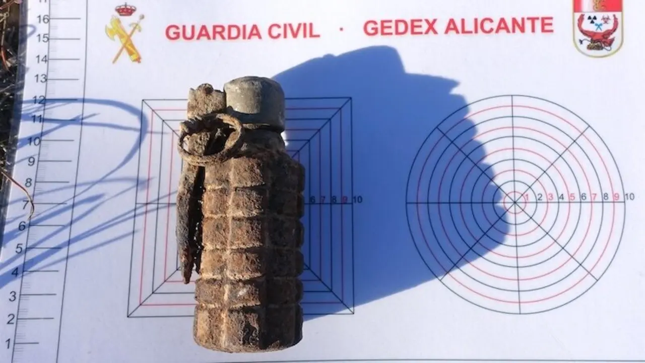 Desactivan en Pozo Cañada una granada que mantenía intacta la carga explosiva