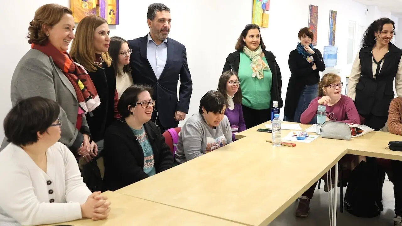 Siete personas con discapacidad harán prácticas laborales en la Diputación de Toledo