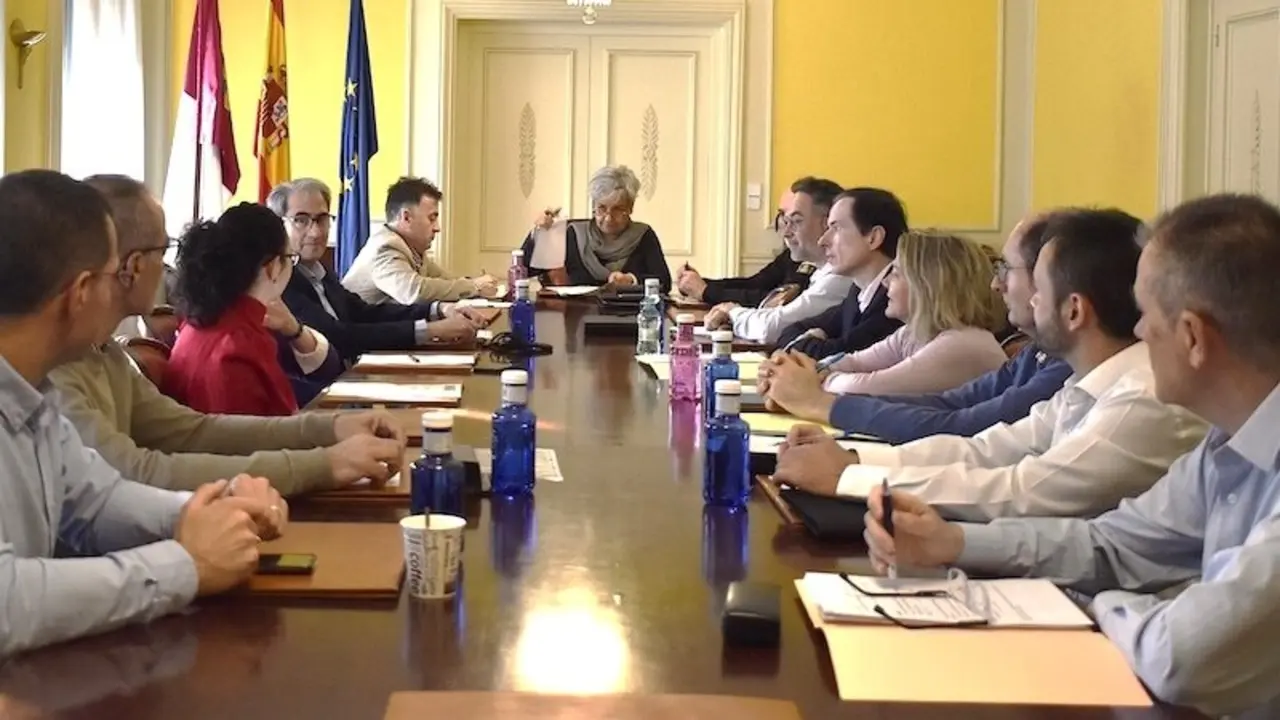 Reunión de la Comisión de Asistencia a la Subdelegada del Gobierno en la provincia de Cuenca