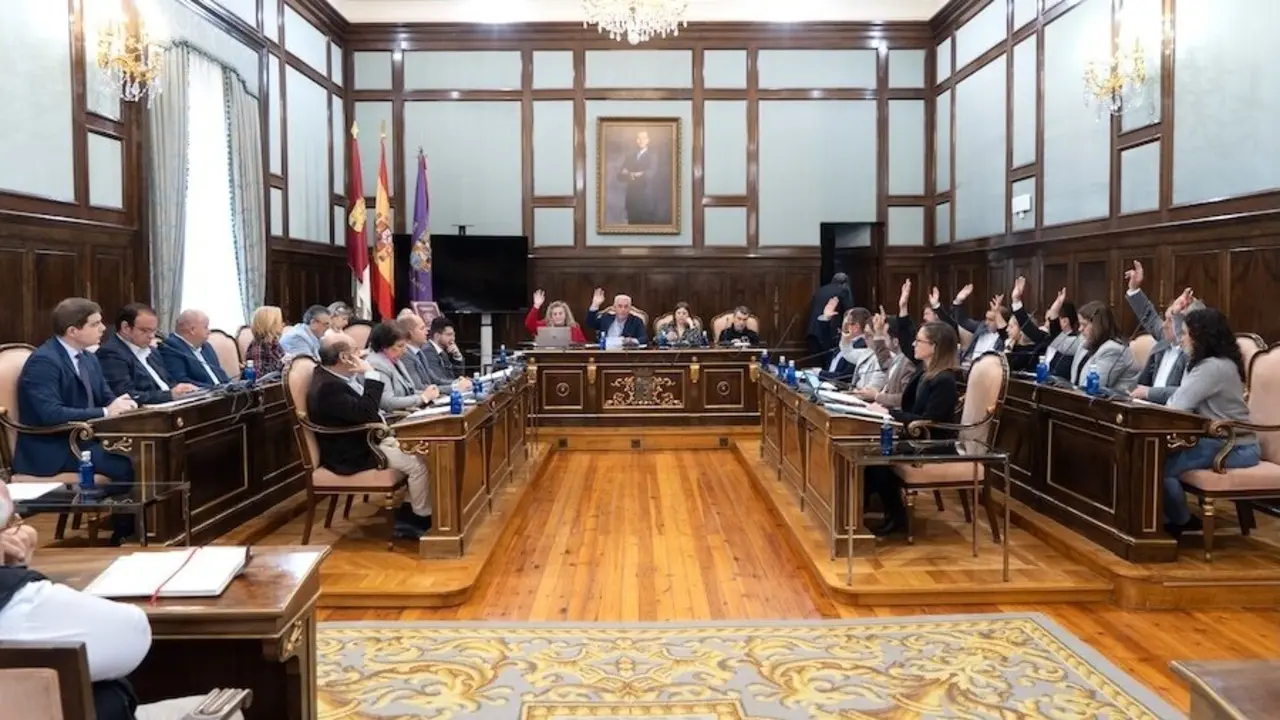 En la imagen un instante del Pleno de la Diputación de Guadalajara celebrado este viernes en el Palacio Provincial
