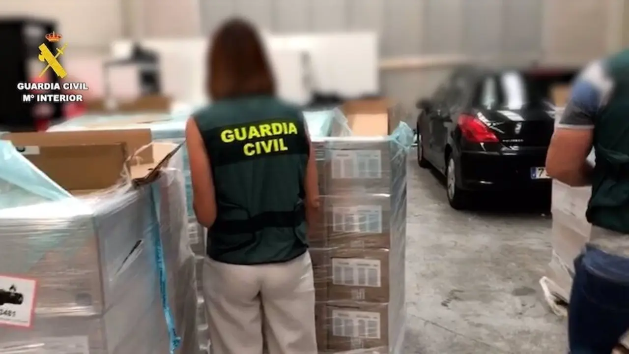 Cae un grupo criminal que se hacían pasar por policías para atracar a camioneros