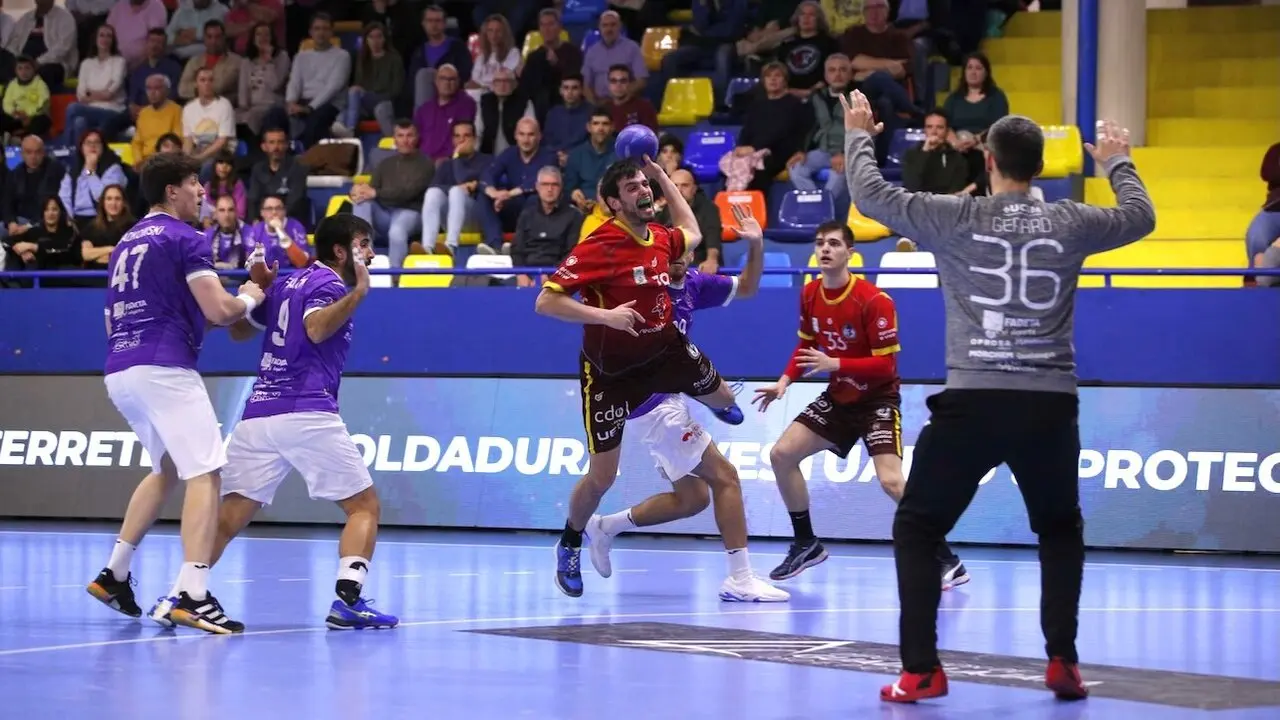 Atlético Valladolid corta en seco la racha del Impulse BM Guadalajara (24-29) - Fotografía: Santi Molina