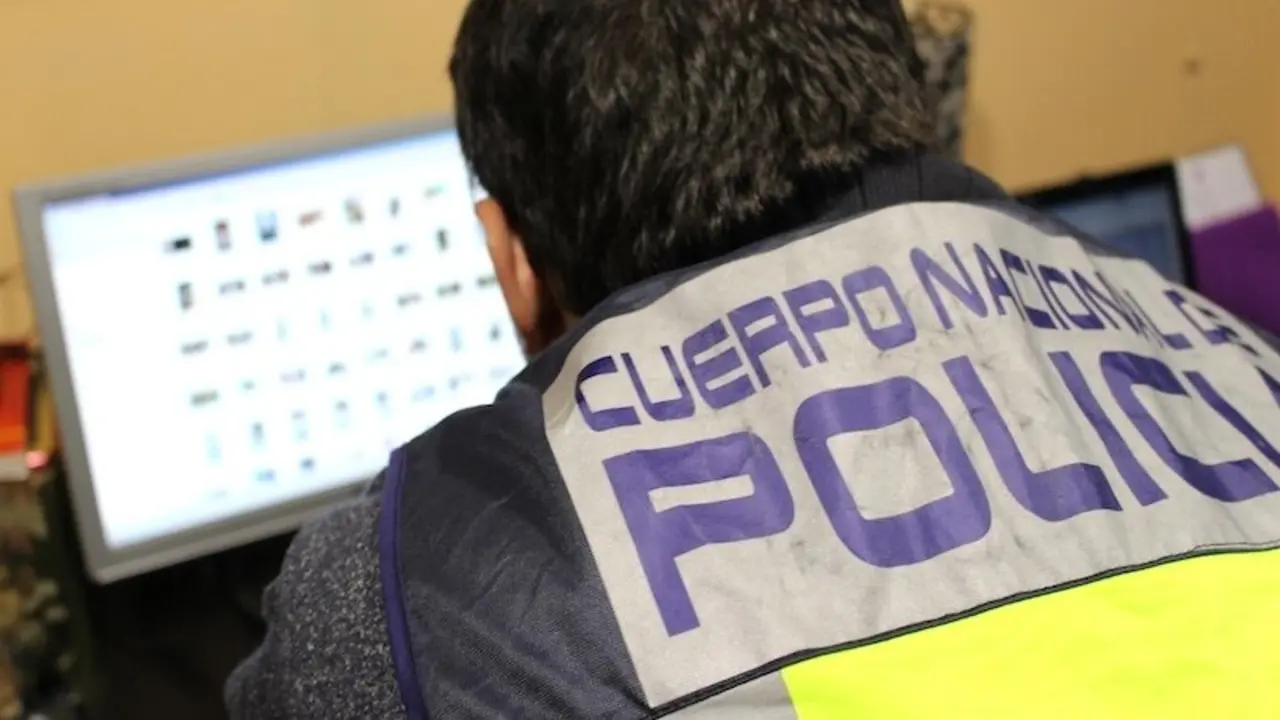 La Policía Nacional detiene en Albacete al extorsionador de una web de contenido sexual