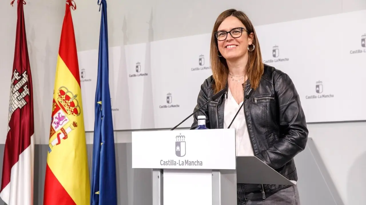 La consejera portavoz del Gobierno de Castilla-La Mancha, Esther Padilla, ha informado en rueda de prensa de los asuntos del Consejo de Gobierno