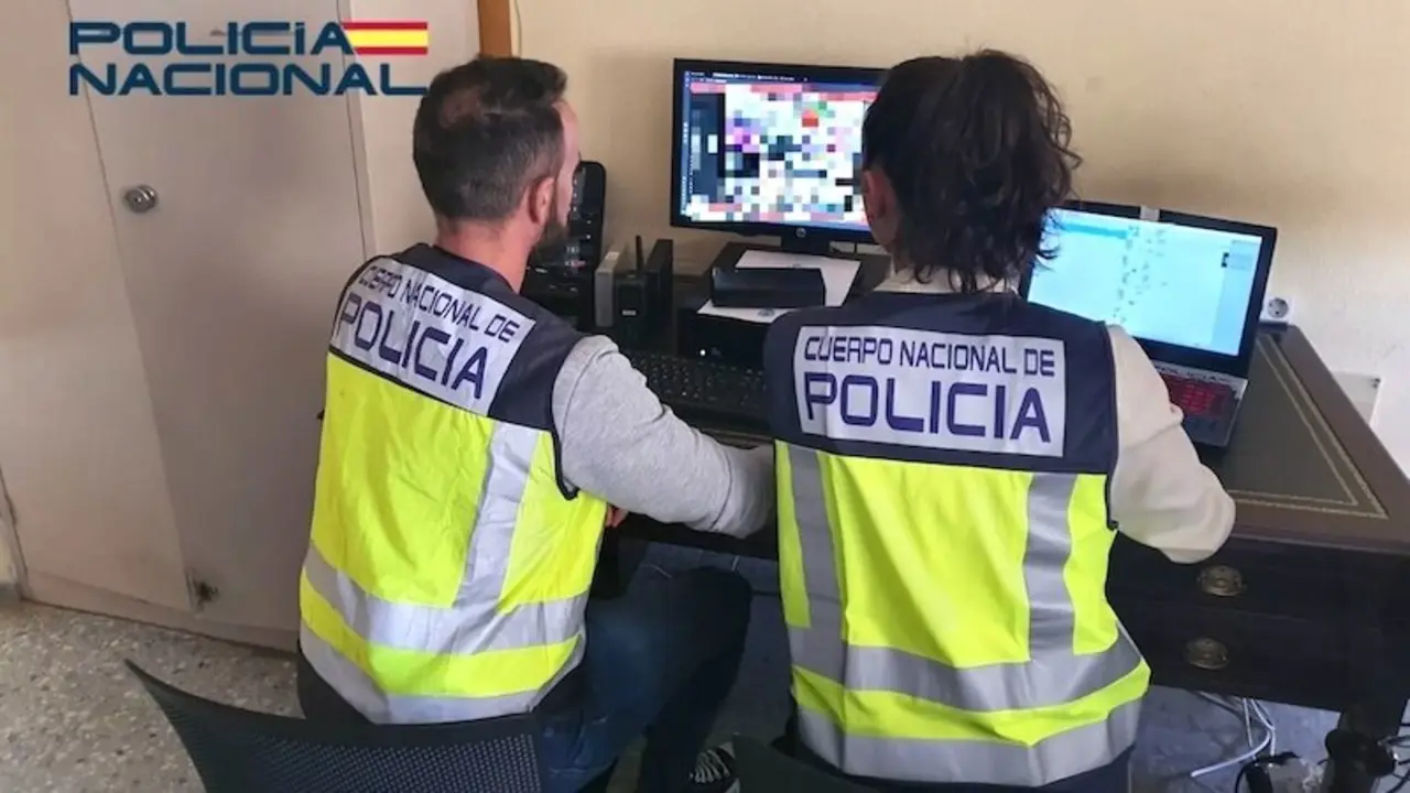 policía nacional, agentes,