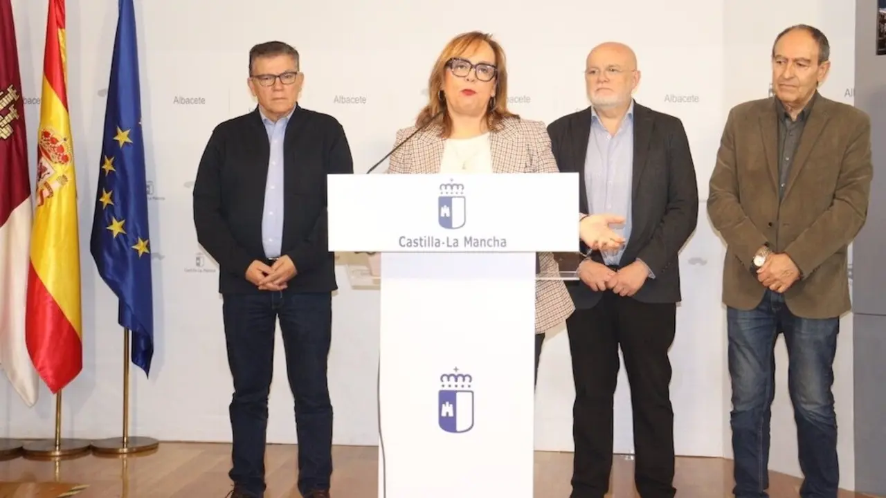 La viceconsejera de Cultura y Deportes de Castilla-La Mancha, Carmen Teresa Olmedo, ha presentado las inversiones que la Junta realizará en los yacimientos arqueológicos de Albacete