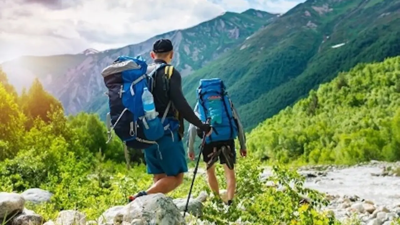 Equipamiento Deportivo Esencial para Cada Aventura al Aire Libre