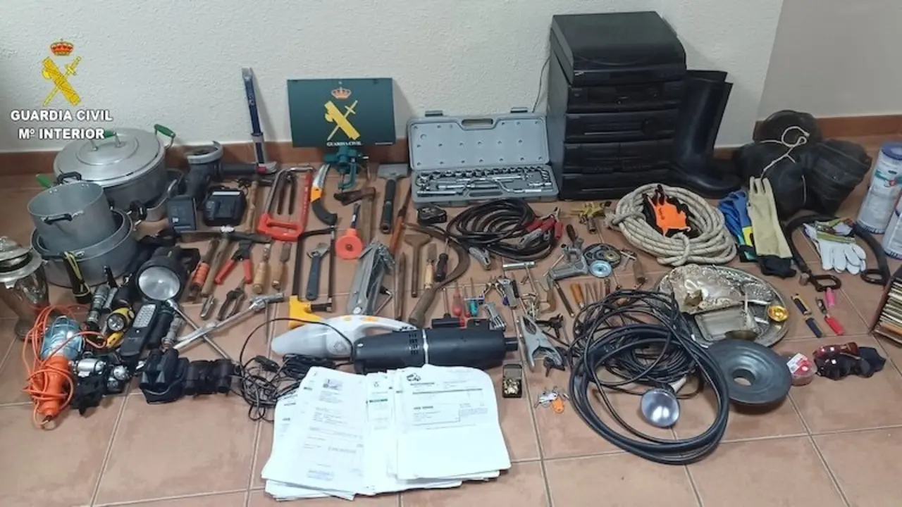 La Guardia Civil detiene a un hombre por varios robos en viviendas de Almorox (Toledo)