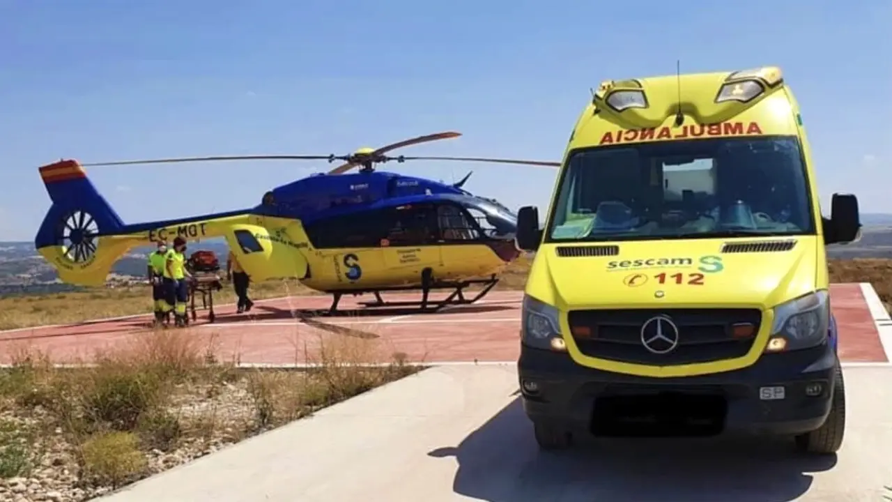 helicóptero medicalizado, ambulancia, sescam, UVI,